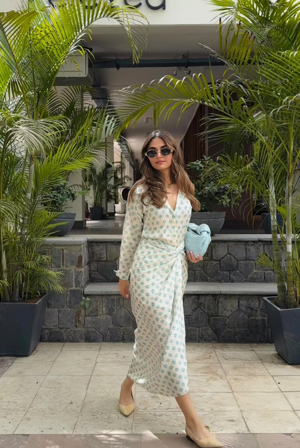Cute Summer Dresses for Women: 12 Styles for Vacations, Cafés & Golden Hour