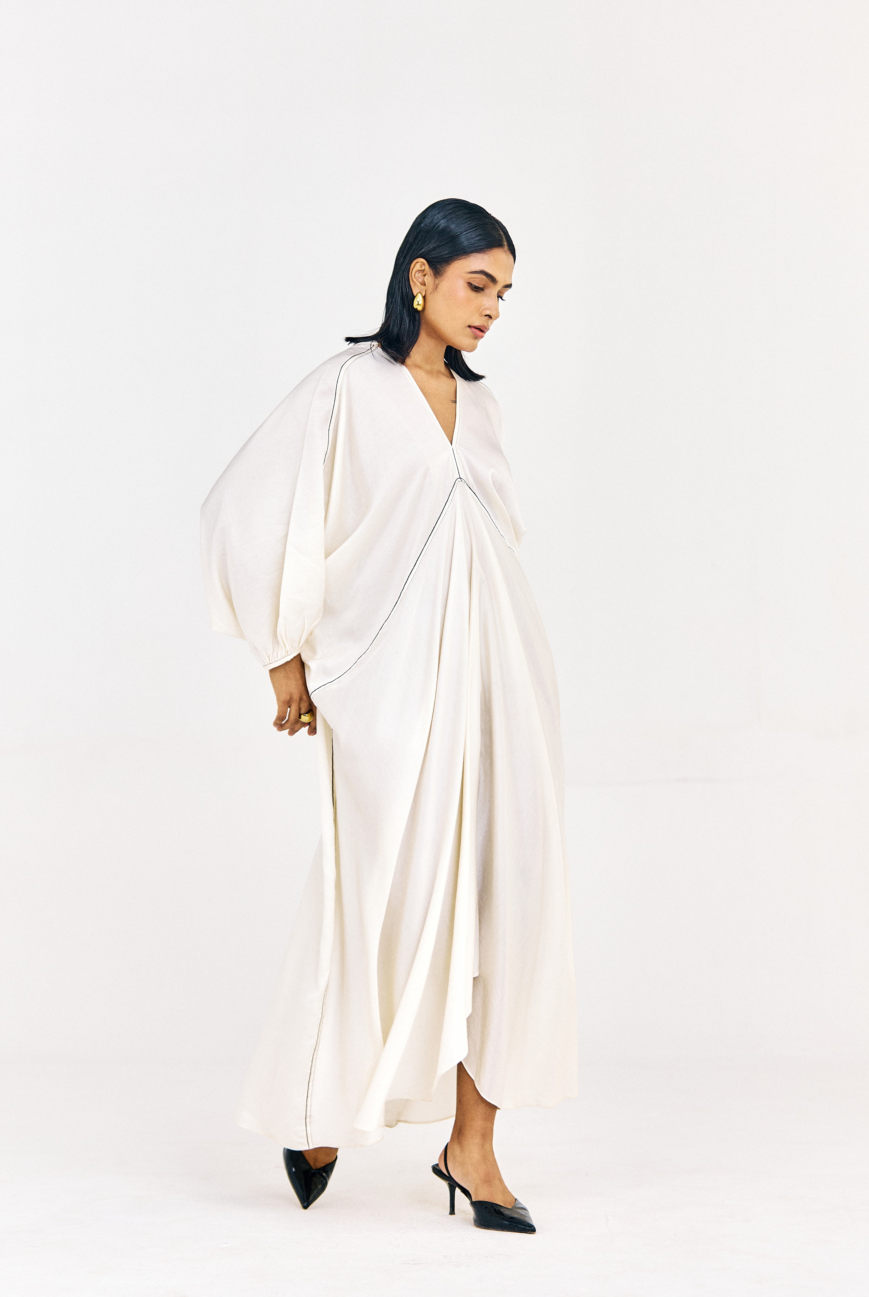 Relaxed-fit cotton satin kaftan top for elevated daily dressing