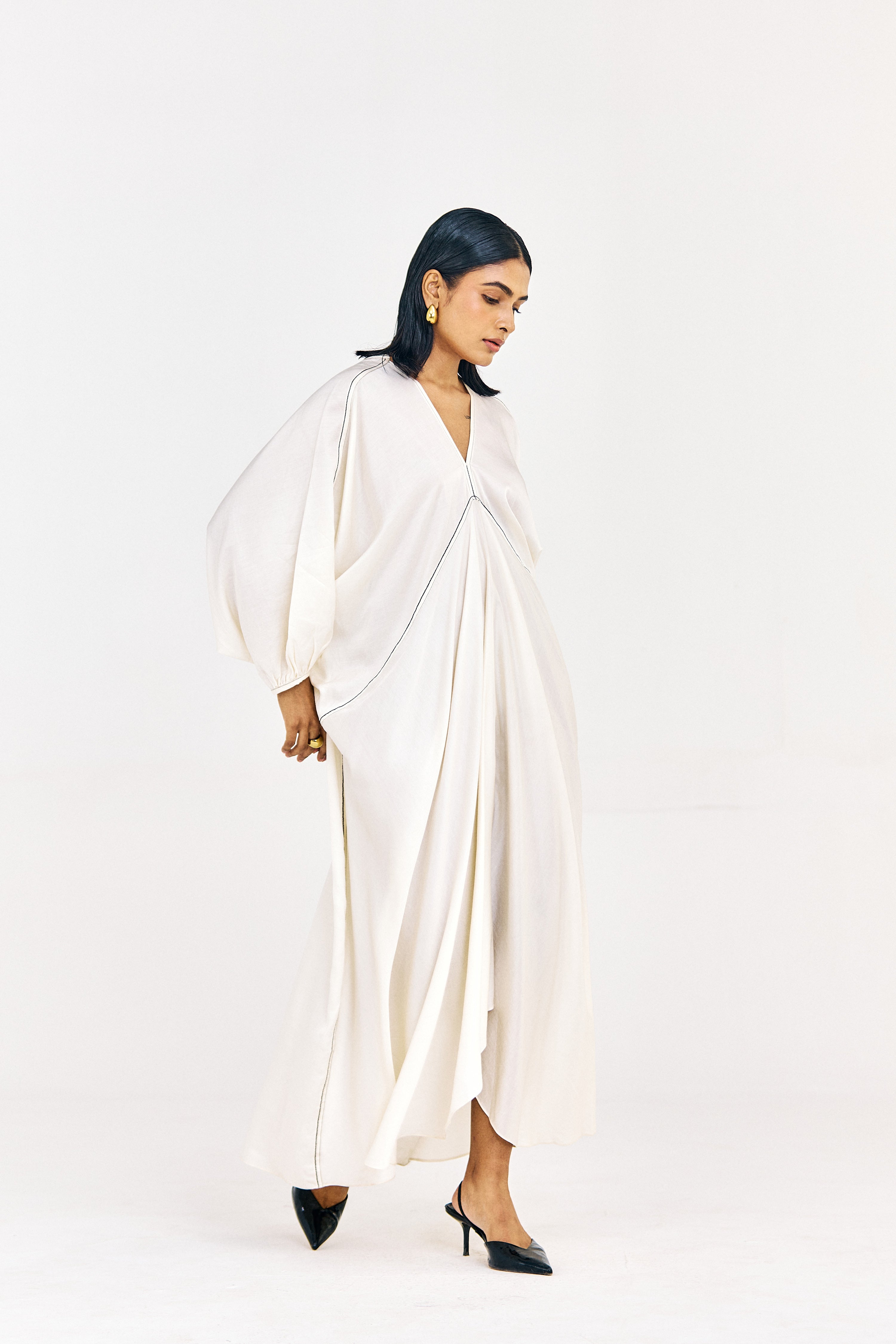Relaxed-fit cotton satin kaftan top for elevated daily dressing