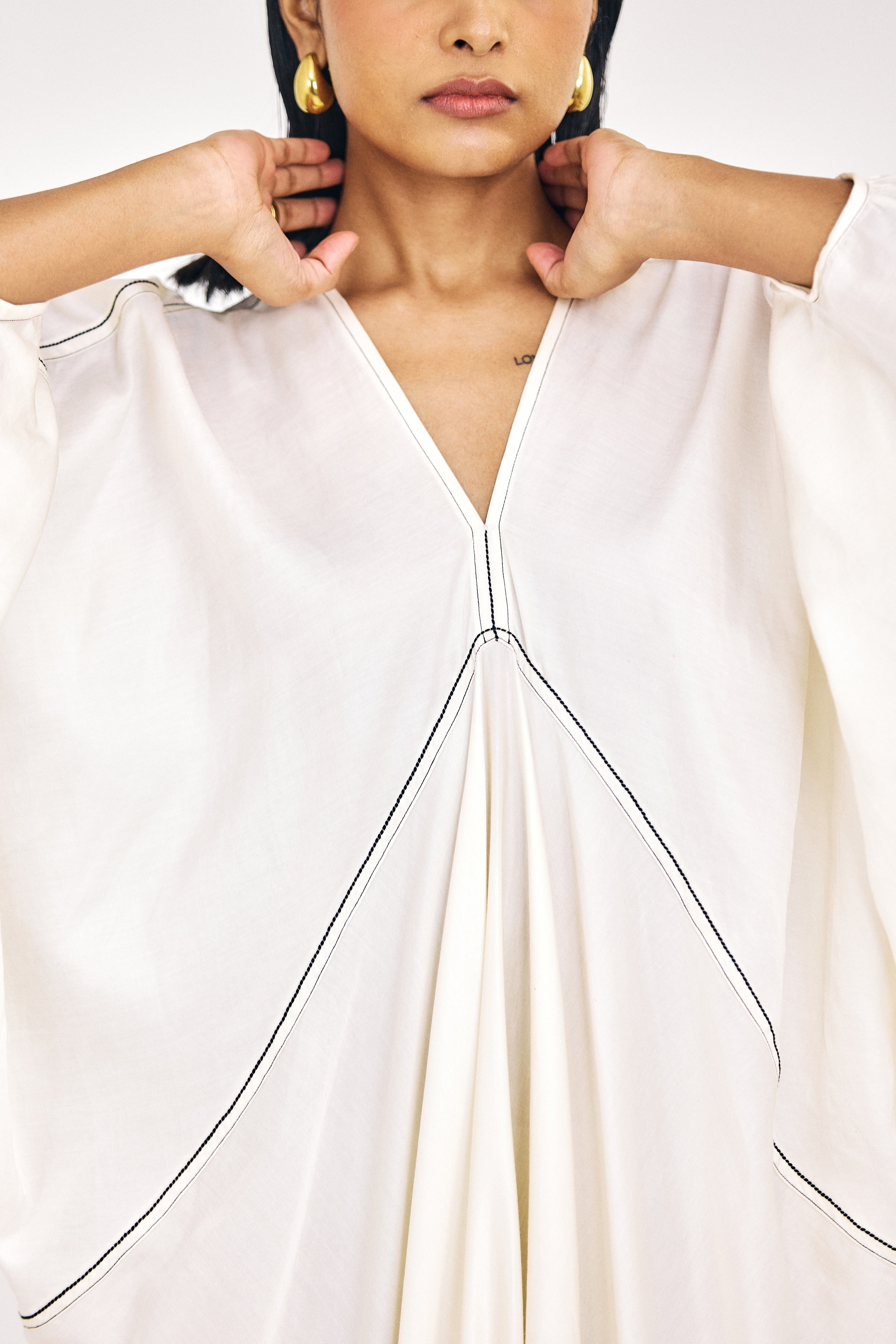 Women’s striped cotton satin kaftan with breathable, airy silhouette