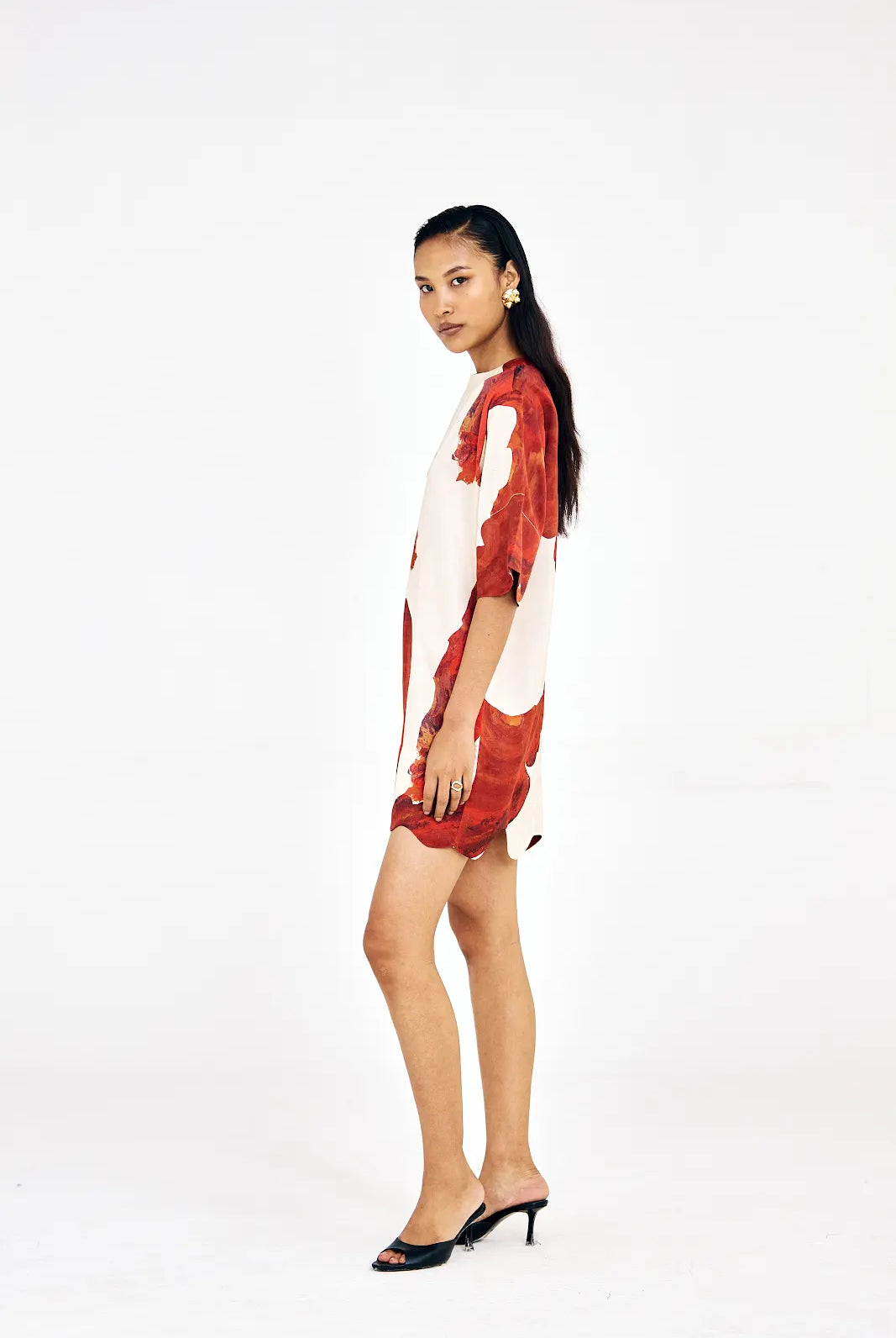 Naomi RP women’s printed short dress in satin finish