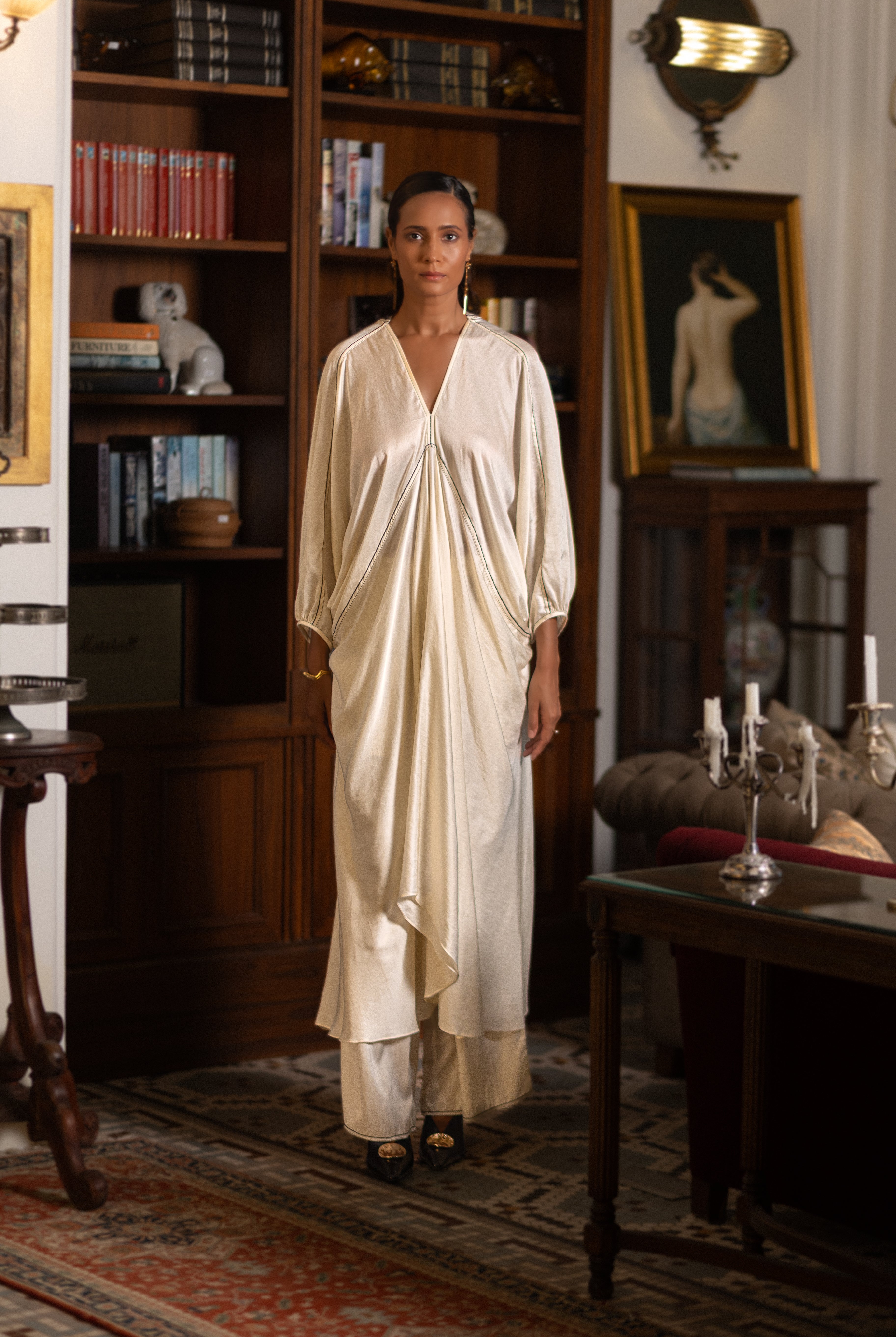 Minimal cotton satin kaftan-style top with modern stripe pattern